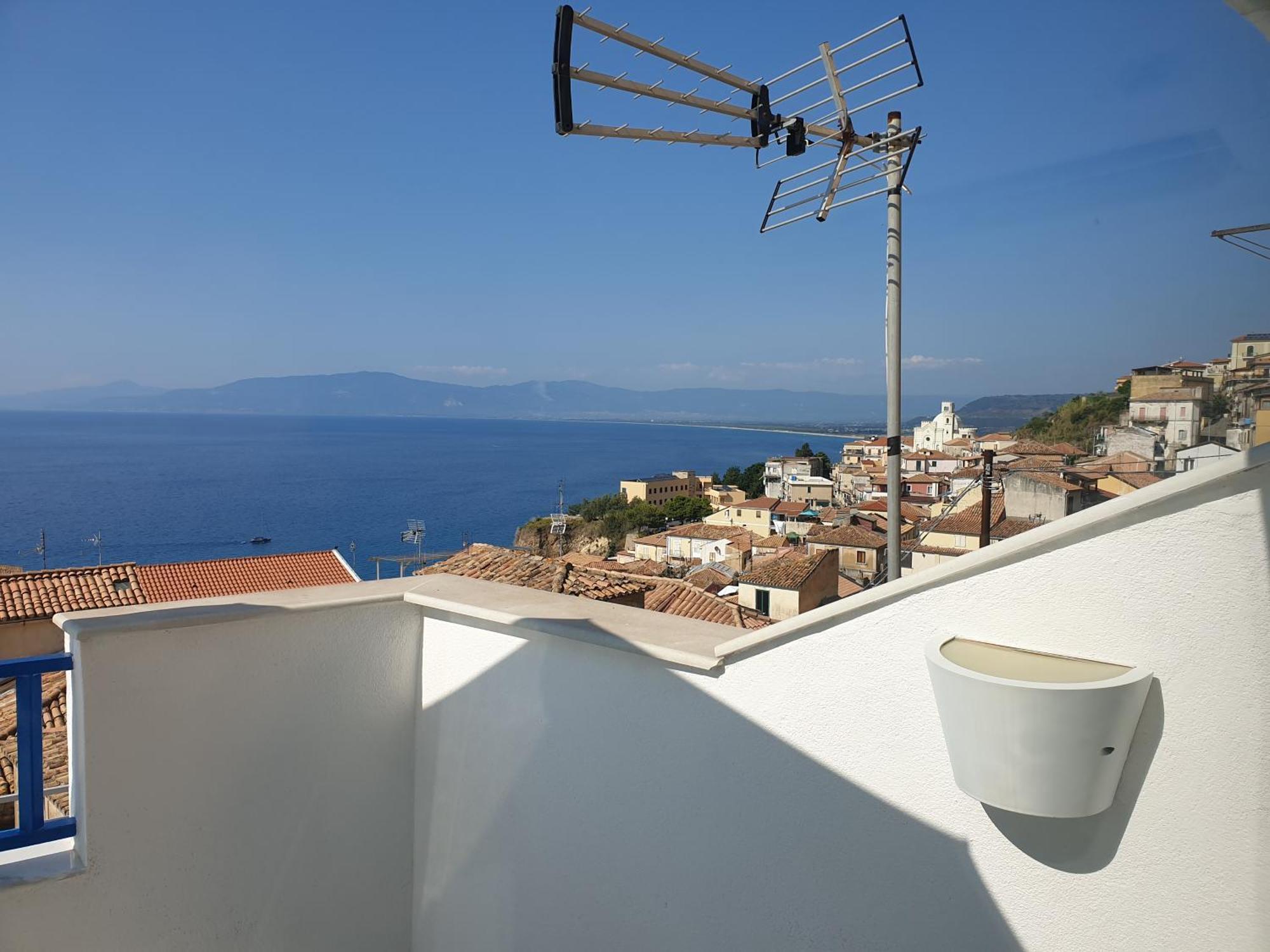 "Lo Studiolo" Apartment Pizzo (Calabria) Exterior foto
